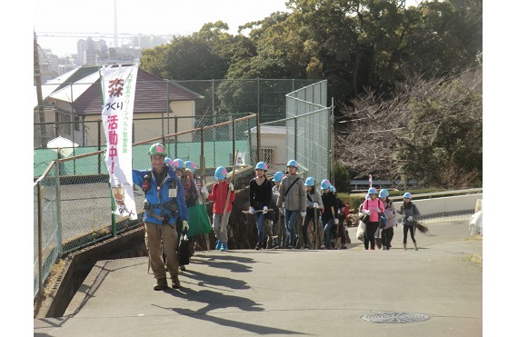 活動地に向っていざ出発！